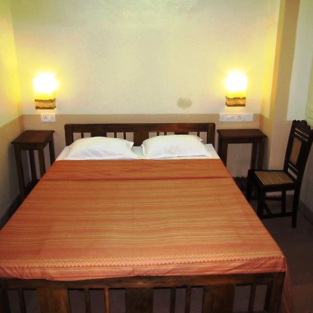 Royal Phoenix Inn 파나지 외부 사진